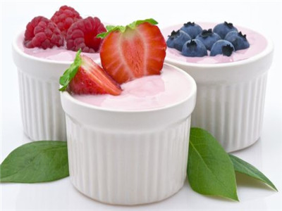 4種酸奶吃法讓你輕松減肥還能美容