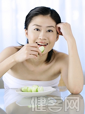 吃黃瓜別扔籽 黃瓜籽減肥有奇效！