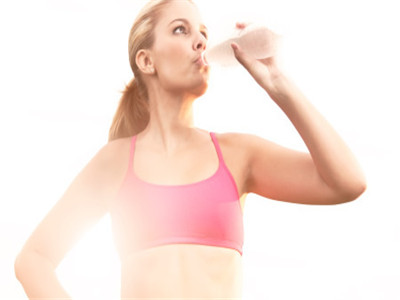 喝水有助於減肥的原因
