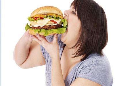 女人為何比男人更容易胖