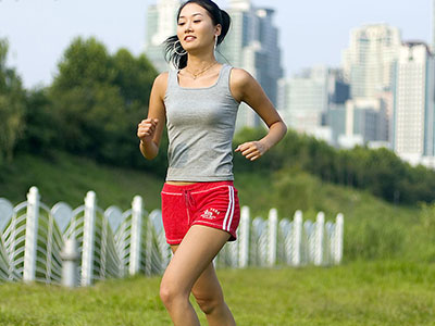 有趣的運動減肥法 5招走路減肥法時刻減肥
