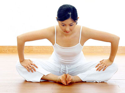 瑜伽瘦身運動 8招塑造性感S身材