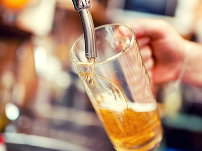 啤酒肚是喝啤酒導致的嗎？