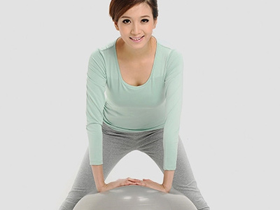 產後減肥的瑜伽法
