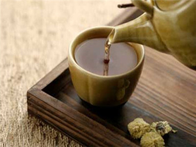 自制減肥茶：玫瑰花荷葉棗茶的做法