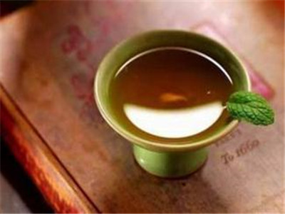自制減肥茶：桔皮荷葉山楂茶的做法